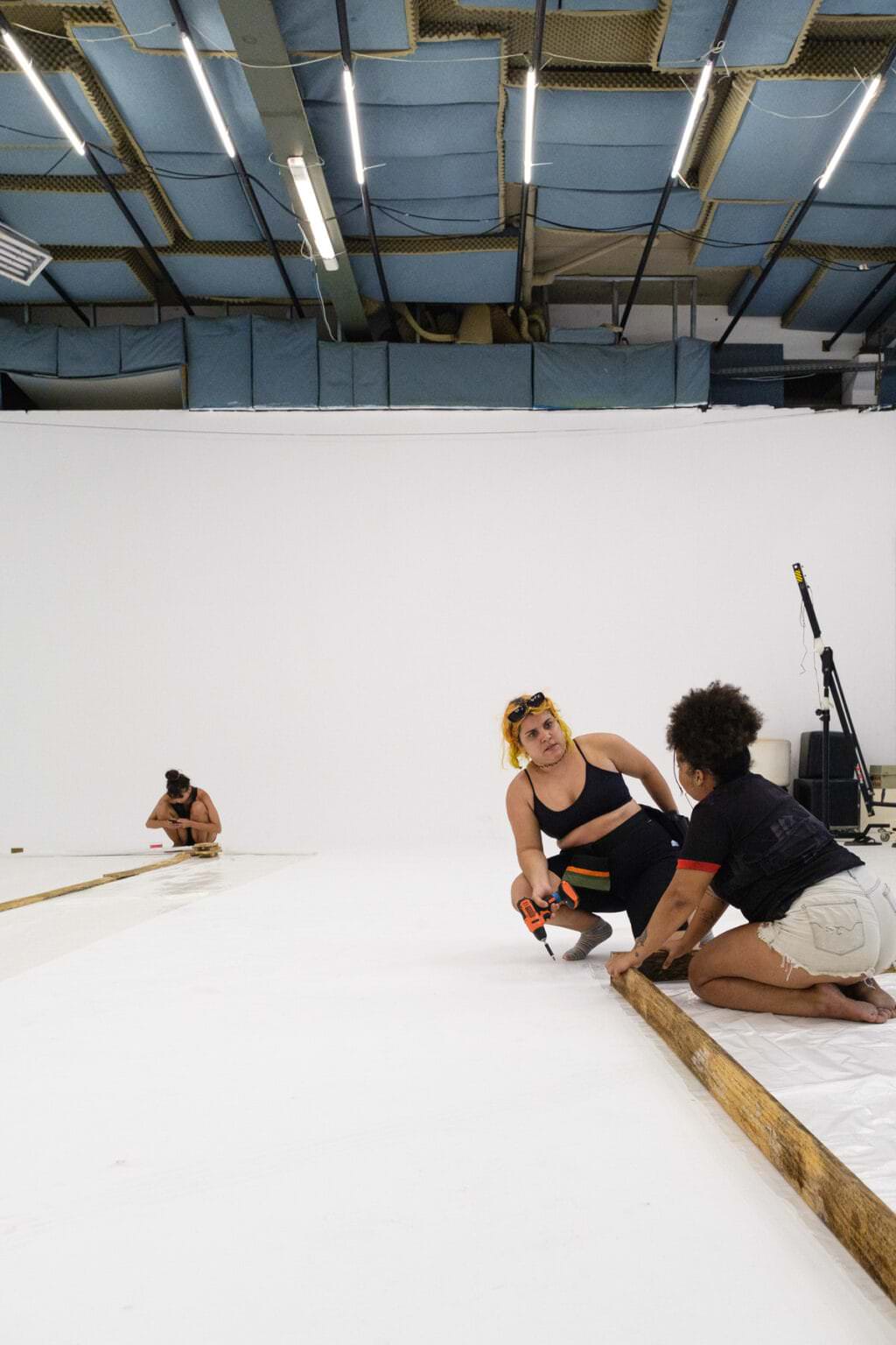 Making of 35 de Montagem do set do clipe Brisa da Boa da Kamatos